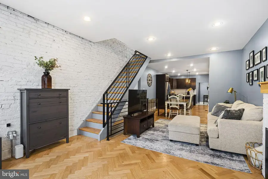 1023 S 25th St, Philadelphia, PA 19146 - #2