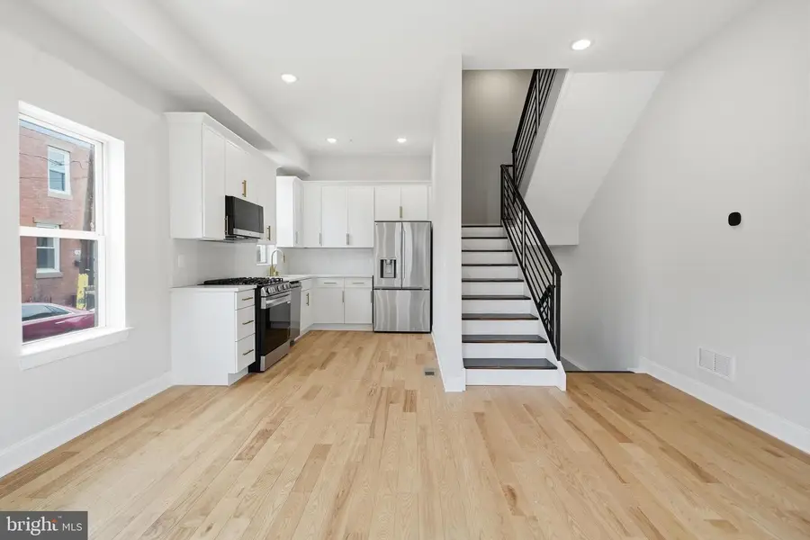 1831 S 22nd St #a, Philadelphia, PA 19145 - #3
