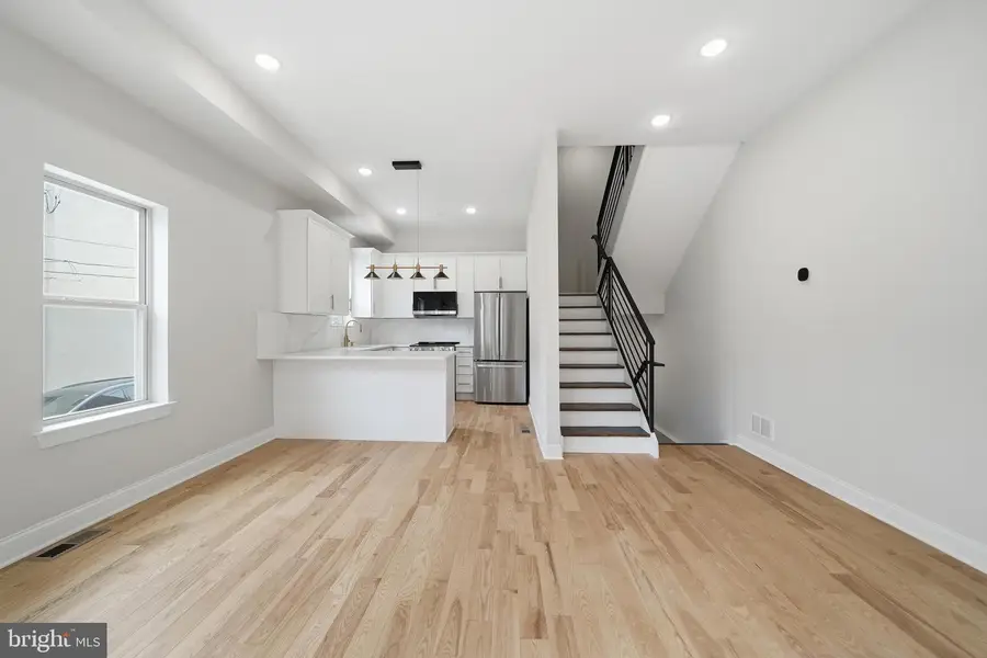 1826 S 22nd St #b, Philadelphia, PA 19145 - #2