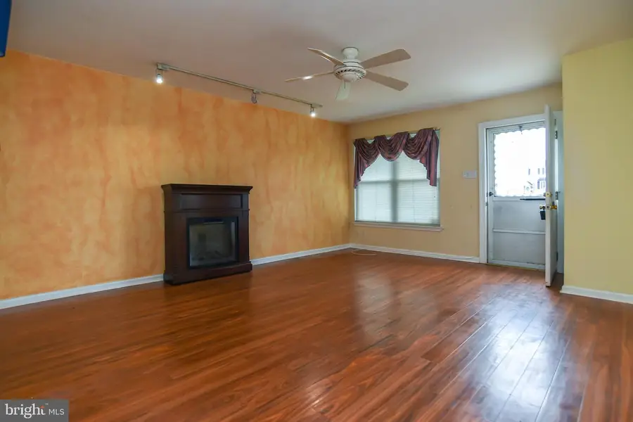 3850-00 Woodhaven Rd #1011, Philadelphia, PA 19154 - #3