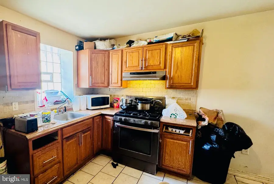 2808 Cantrell St, Philadelphia, PA 19145 - #3