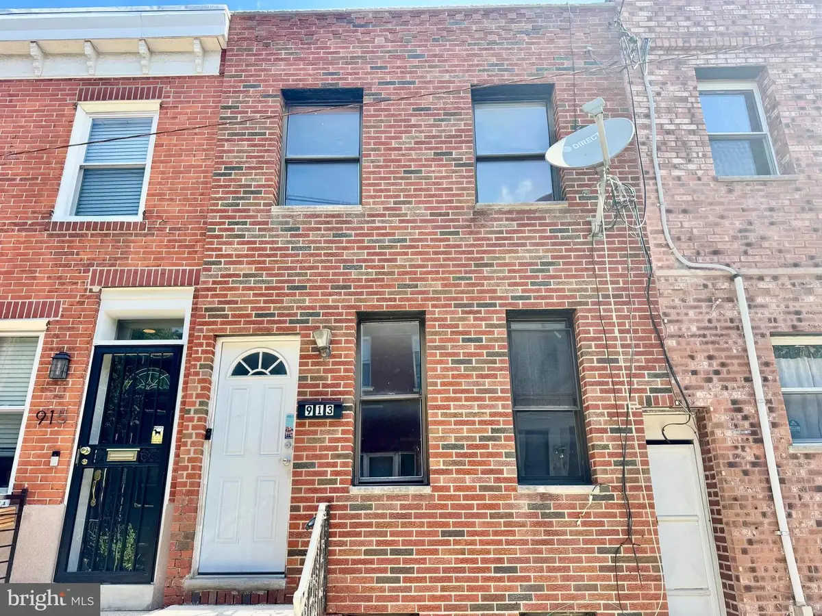 913 Dudley St, Philadelphia, PA 19148 - #1