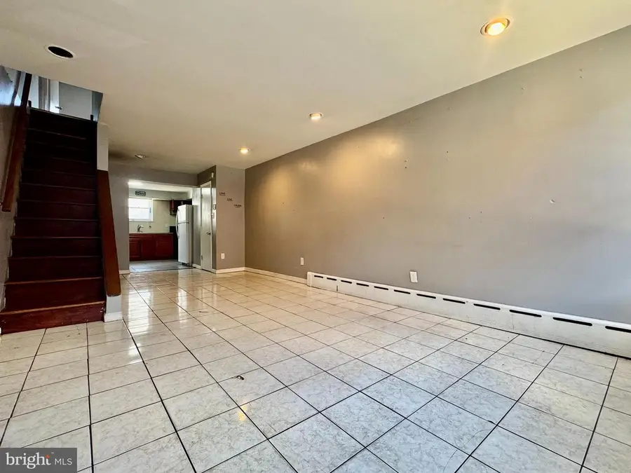 913 Dudley St, Philadelphia, PA 19148 - #2