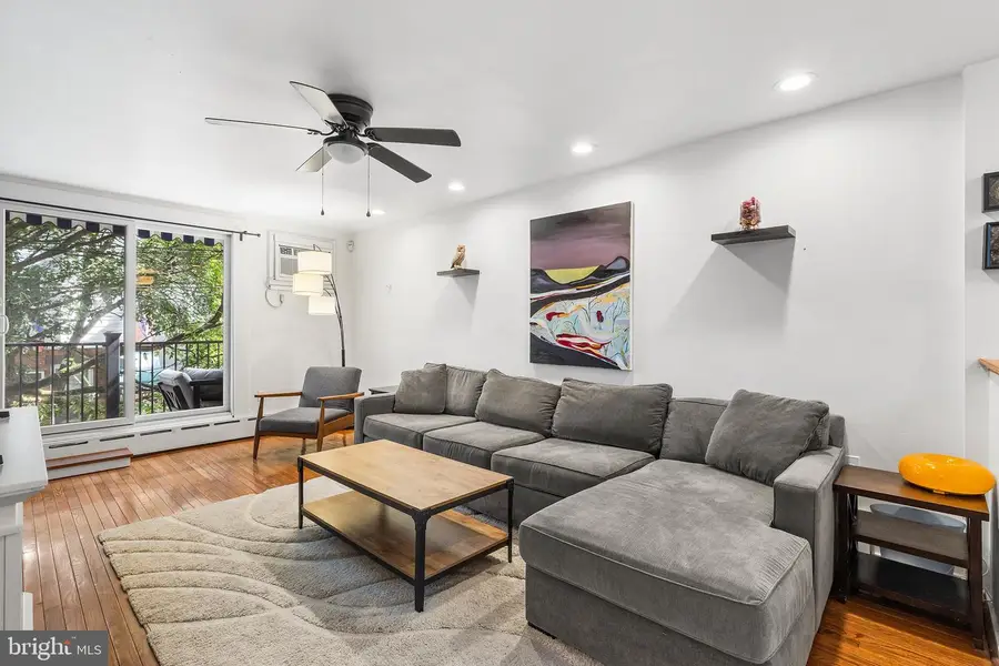 908 Greenwich St, Philadelphia, PA 19147 - #3