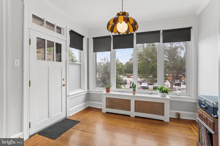 660 Wendover St, Philadelphia, PA 19128 - #3