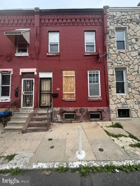 2205 N Lambert St, Philadelphia, PA 19132 - #1