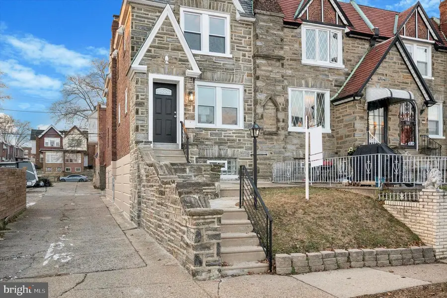 6416 N 15th St, Philadelphia, PA 19126 - #2