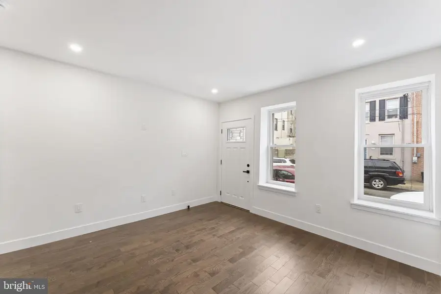 1307 N Randolph St, Philadelphia, PA 19122 - #3