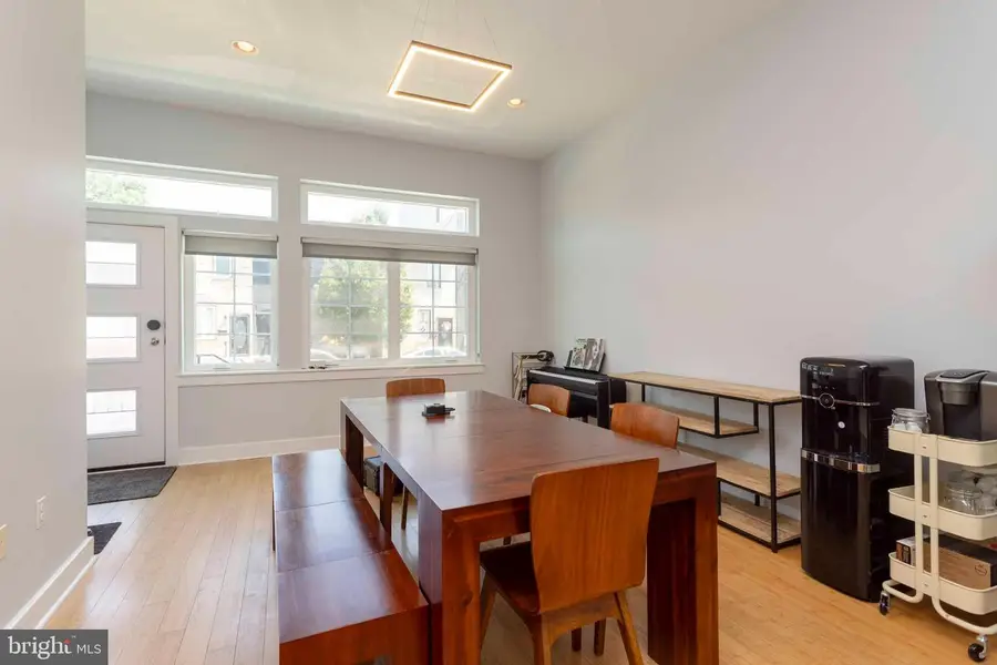 2312 E Sergeant St, Philadelphia, PA 19125 - #2