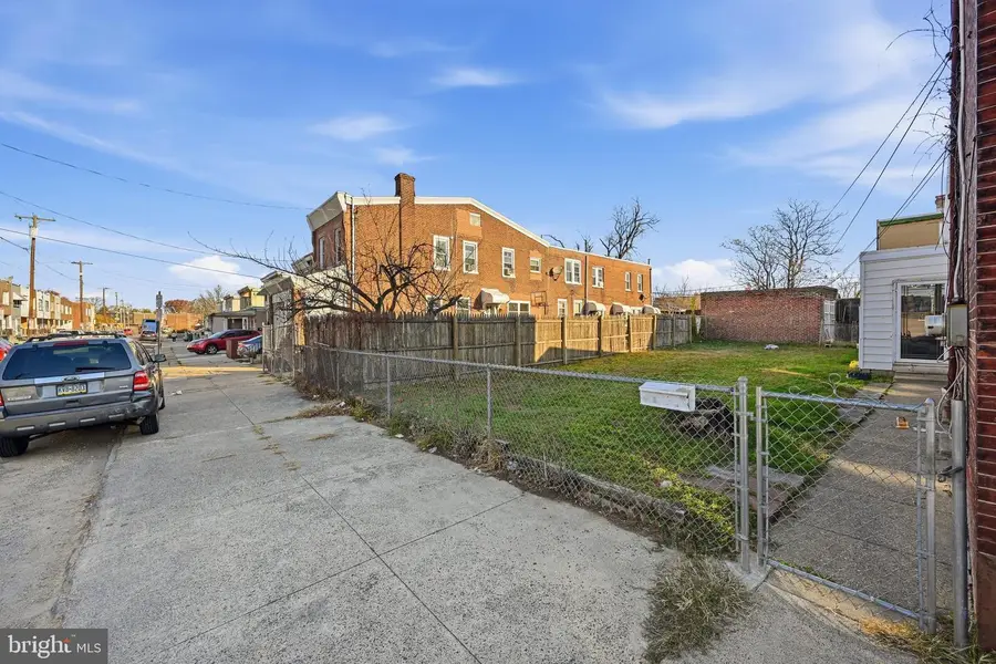 2047 Margaret St, Philadelphia, PA 19124 - #3