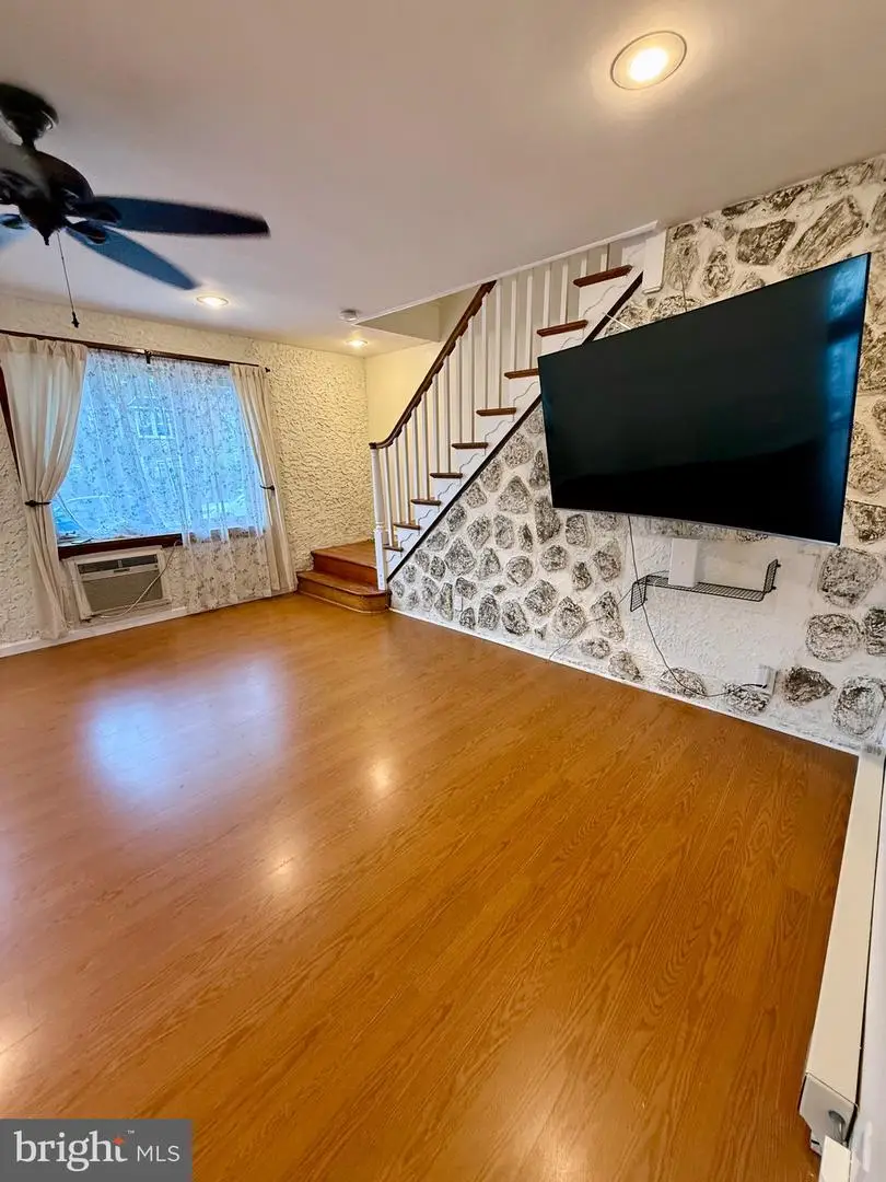 1449 Creston St, Philadelphia, PA 19149 - #3