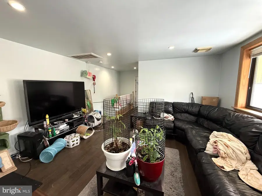 2555 S Jessup St, Philadelphia, PA 19148 - #2