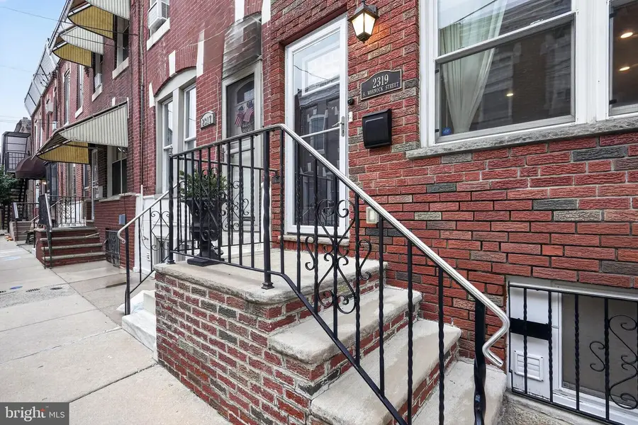 2319 S Warnock St, Philadelphia, PA 19148 - #3