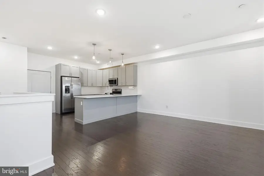 516 W Montgomery Ave #1, Philadelphia, PA 19122 - #2