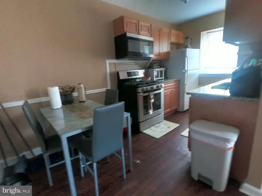 6921 Sylvester St, Philadelphia, PA 19149 - #2