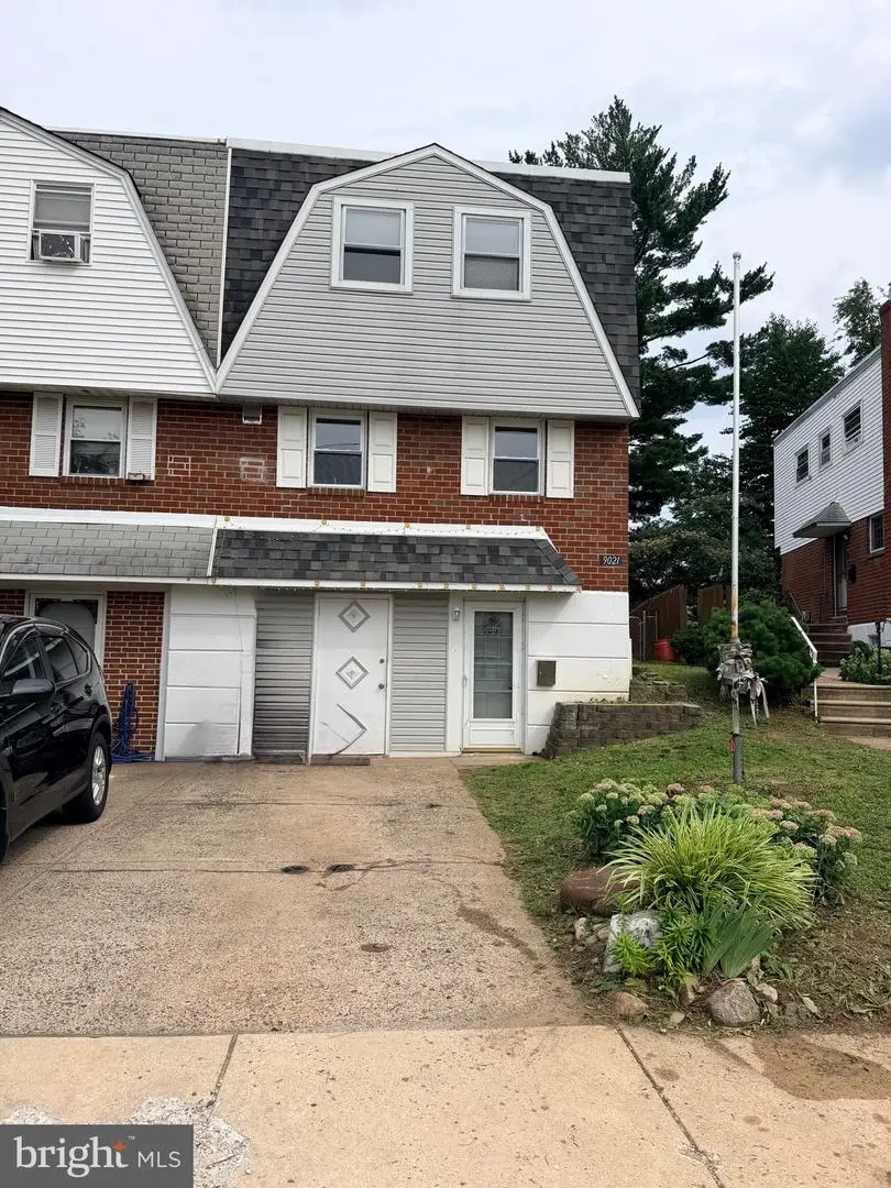 9021 Eastview Rd, Philadelphia, PA 19152 - #2