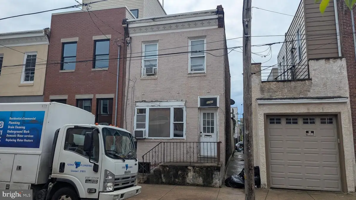 2242 Oakford St, Philadelphia, PA 19146 - #1