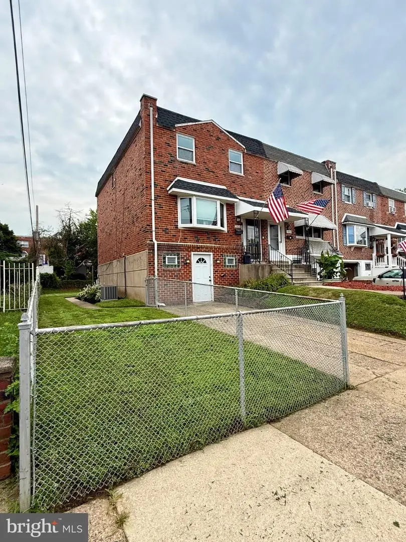 12820 Elnora Rd, Philadelphia, PA 19154 - #2