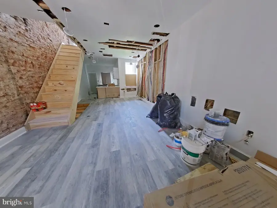 2426 W Firth St, Philadelphia, PA 19132 - #2