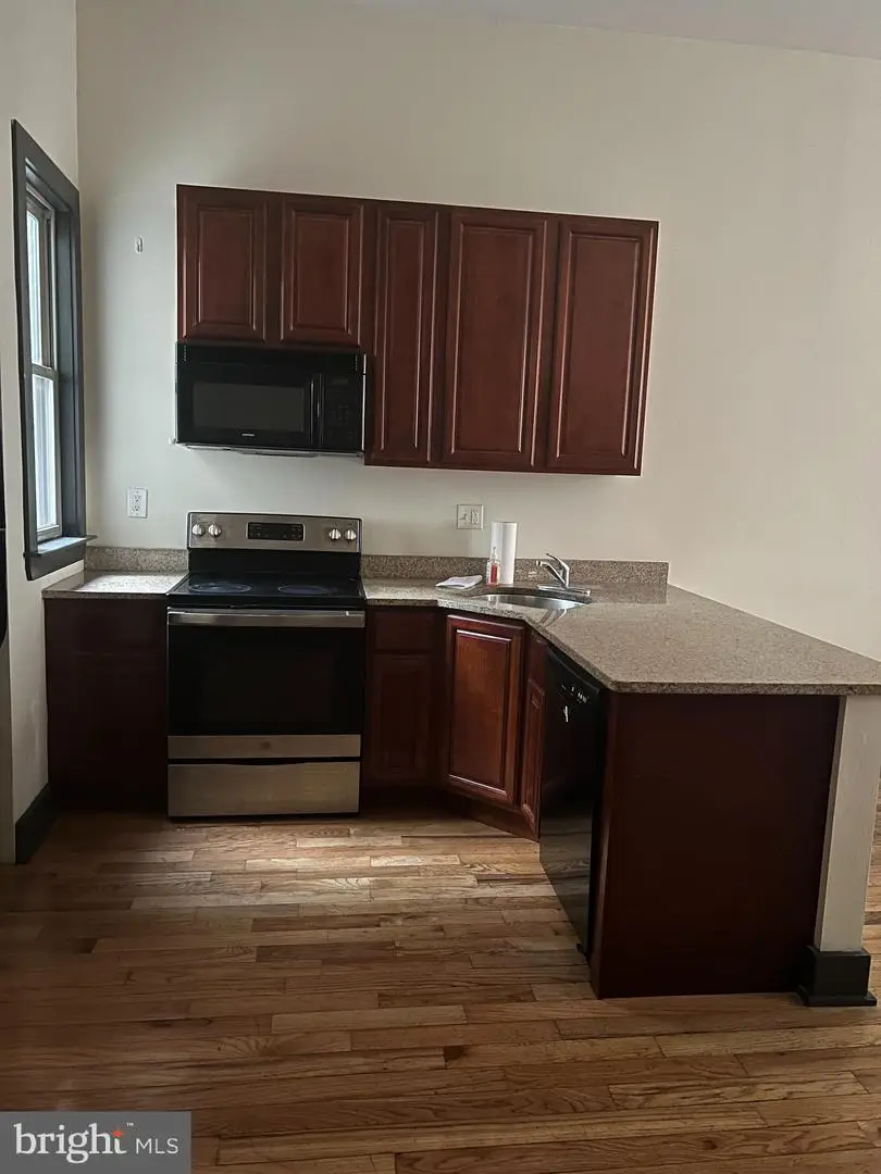 1905 W Diamond St, Philadelphia, PA 19121 - #1
