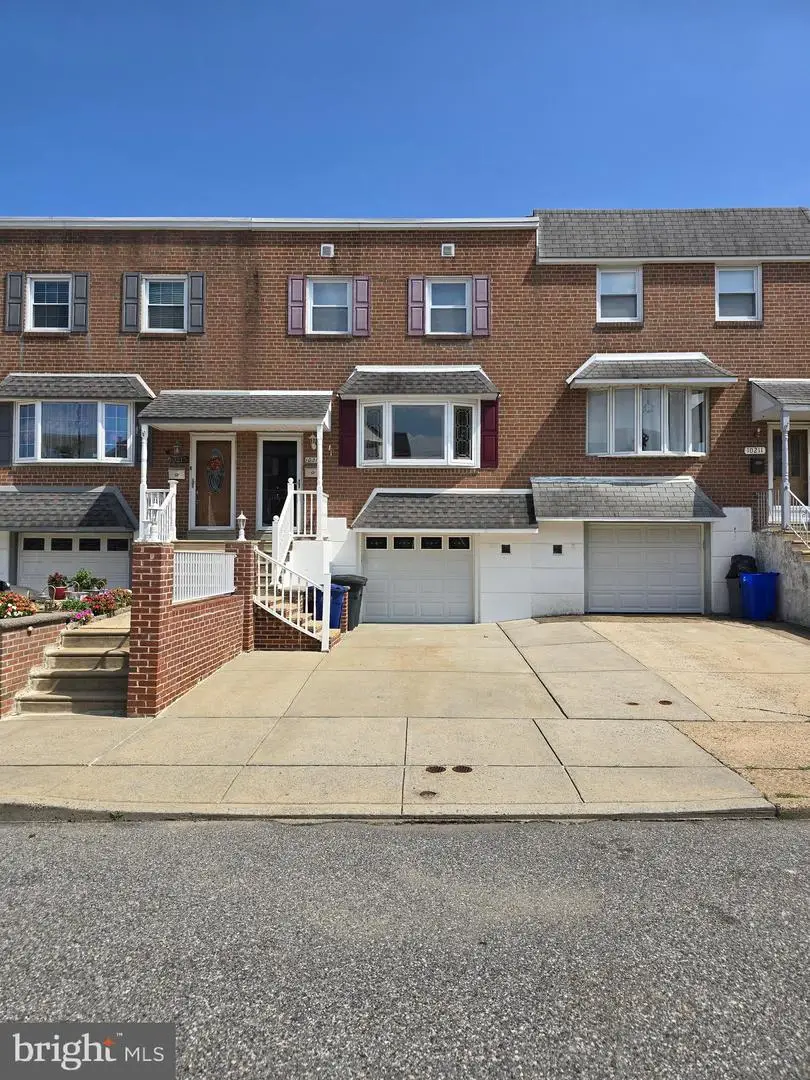 10213 Ambridge Pl, Philadelphia, PA 19114 - #1