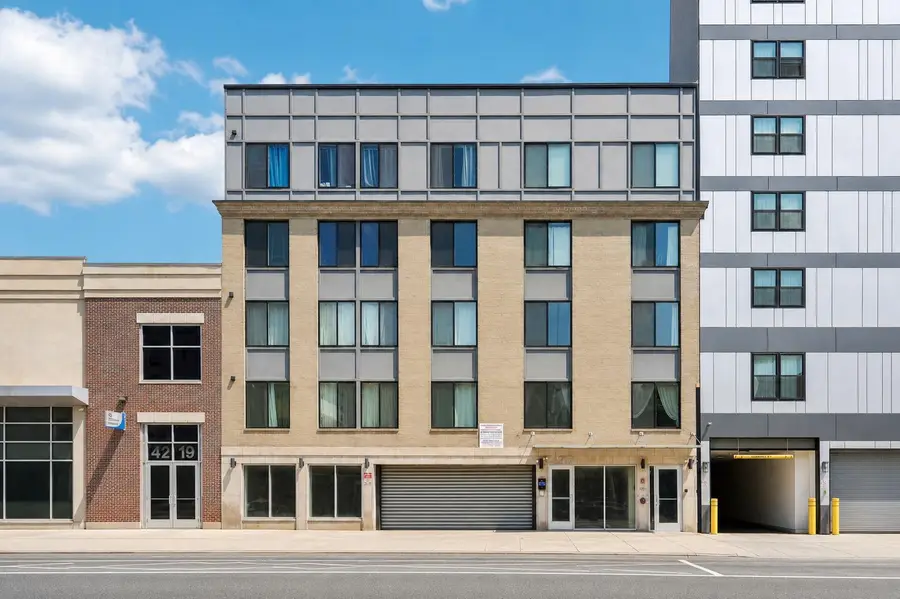 4217 Chestnut St #205, Philadelphia, PA 19104 - #2