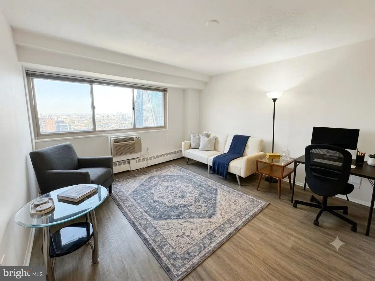 2101-17 Chestnut St #1813, Philadelphia, PA 19103 - #1