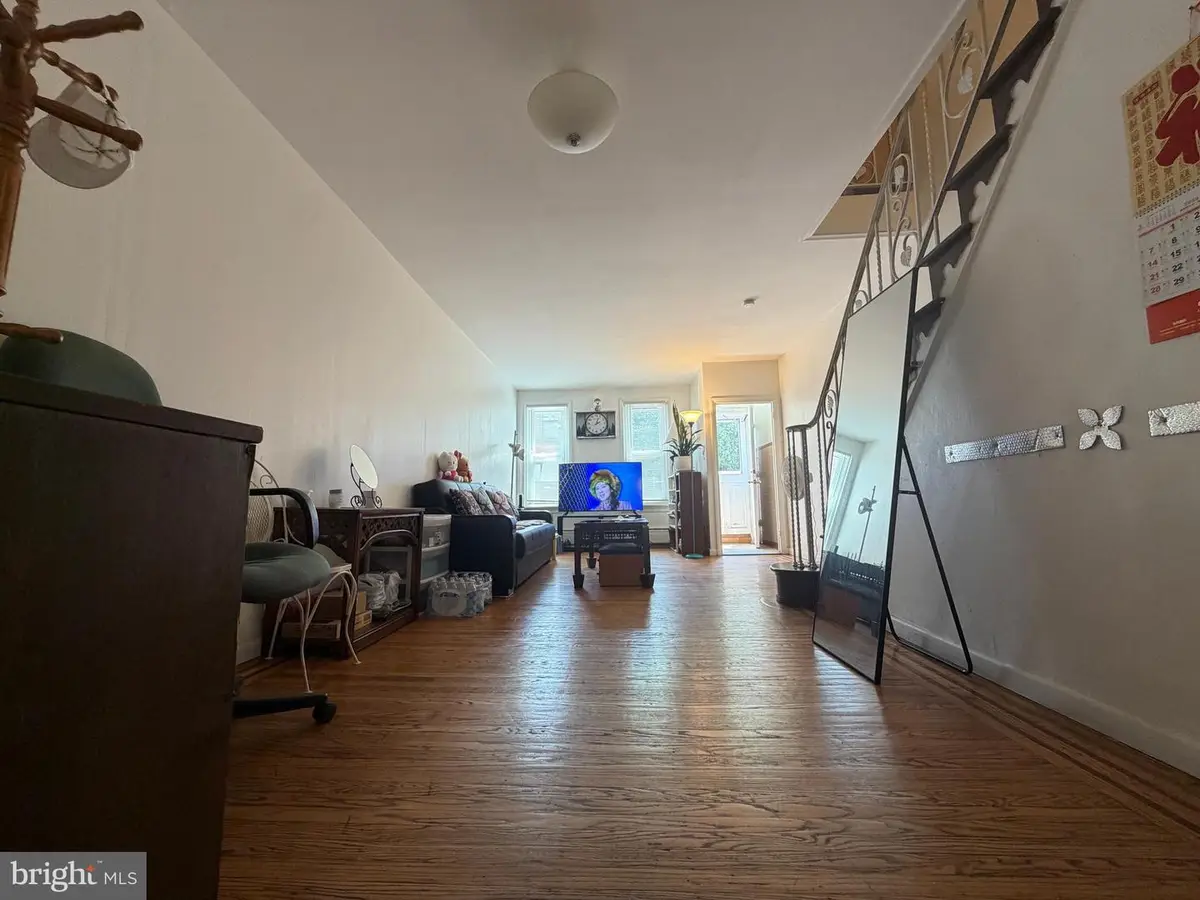 623 Fernon St, Philadelphia, PA 19148 - #1