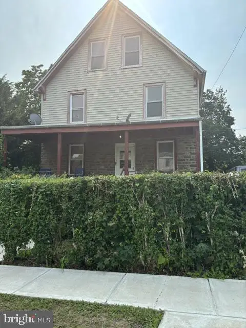 6602 N 7th St, Philadelphia, PA 19126 - #1