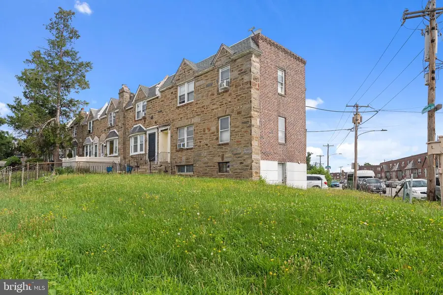 1583 Devereaux Ave, Philadelphia, PA 19149 - #3