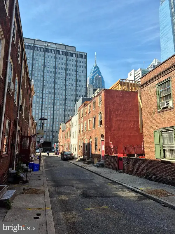 129 N Mole St, PHILADELPHIA, PA 19102