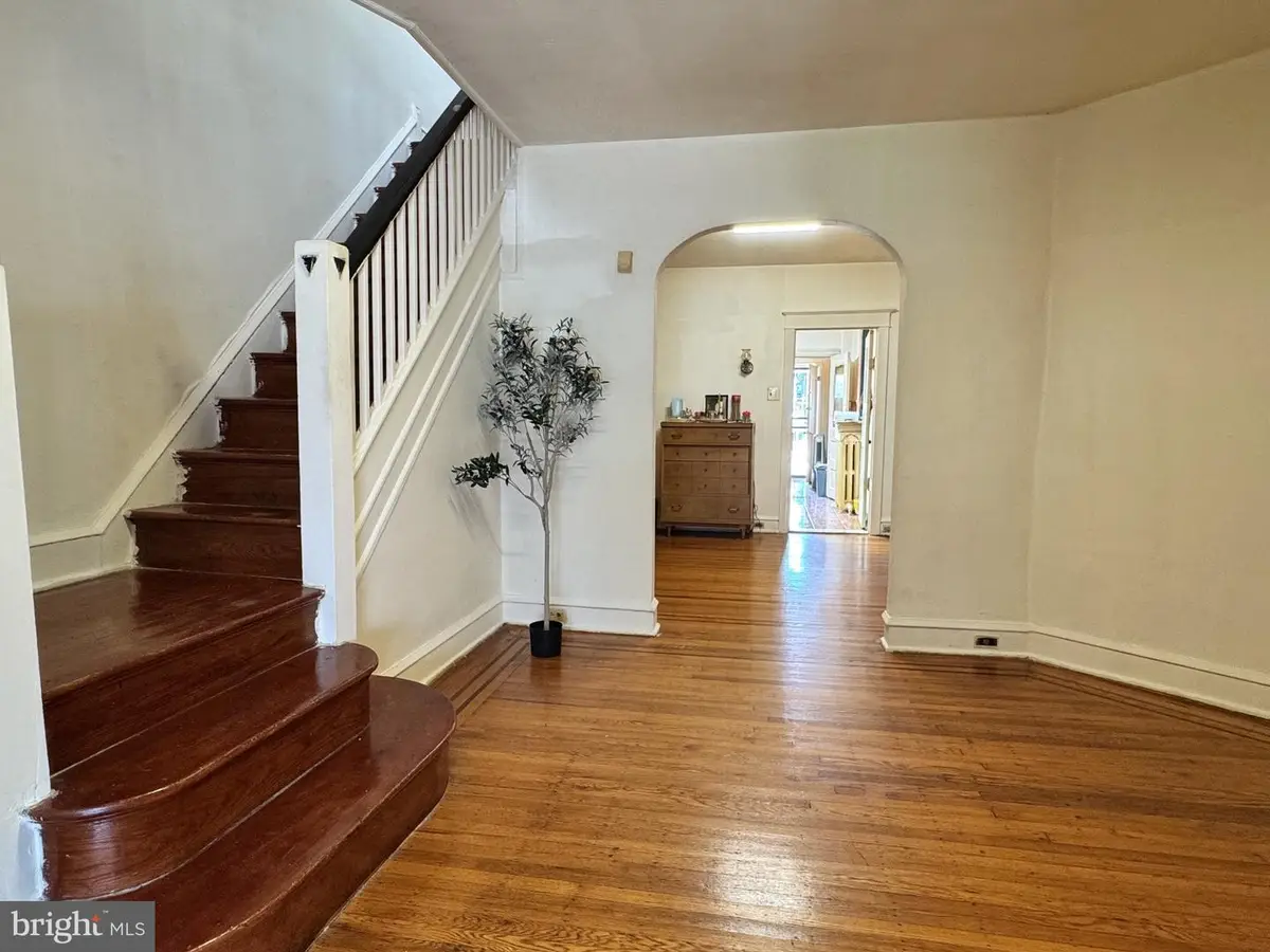 355 E Eleanor St, Philadelphia, PA 19120 - #1