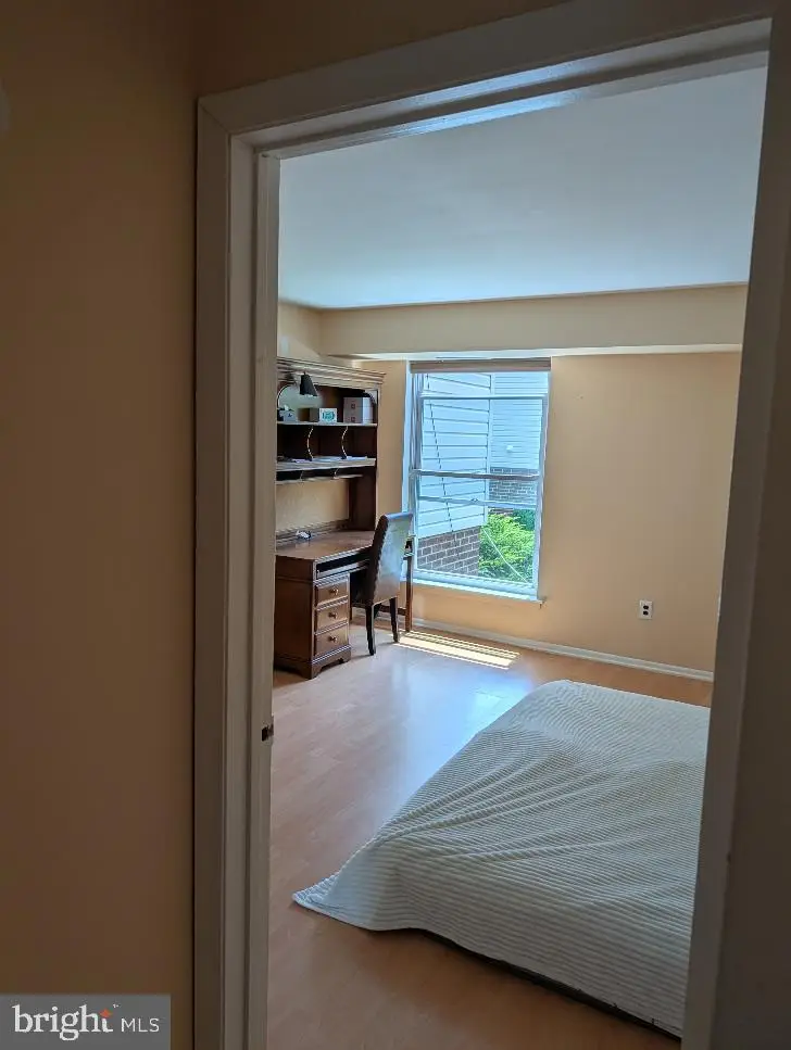2201 Strahle St #e203, Philadelphia, PA 19152 - #2