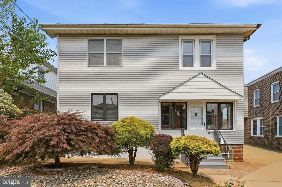 1909 Rhawn St, Philadelphia, PA 19111 - #2