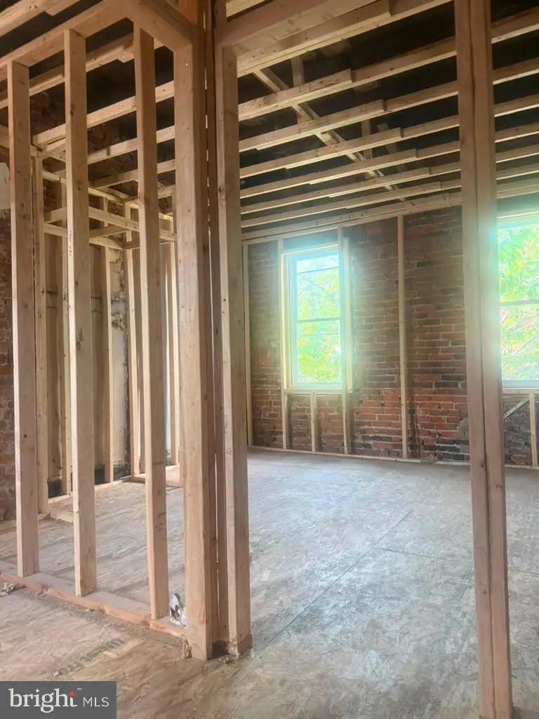 734 W Russell St, Philadelphia, PA 19140 - #3