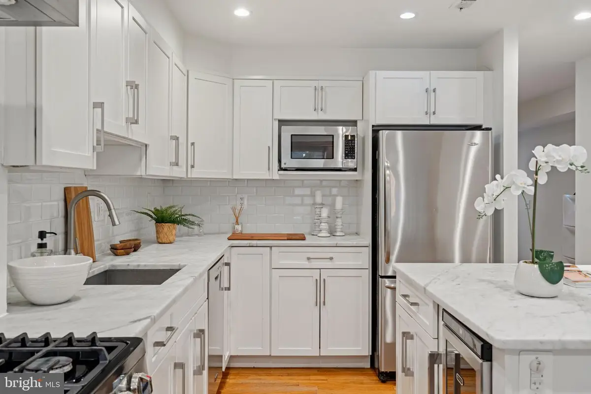 2046 South St, Philadelphia, PA 19146 - #1