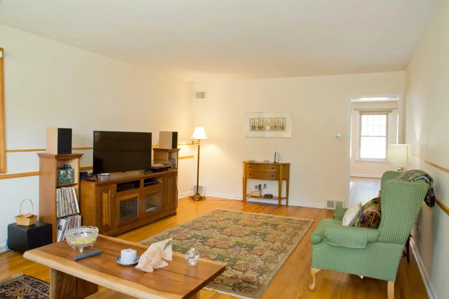 155 Stratford Dr, Philadelphia, PA 19115 - #3