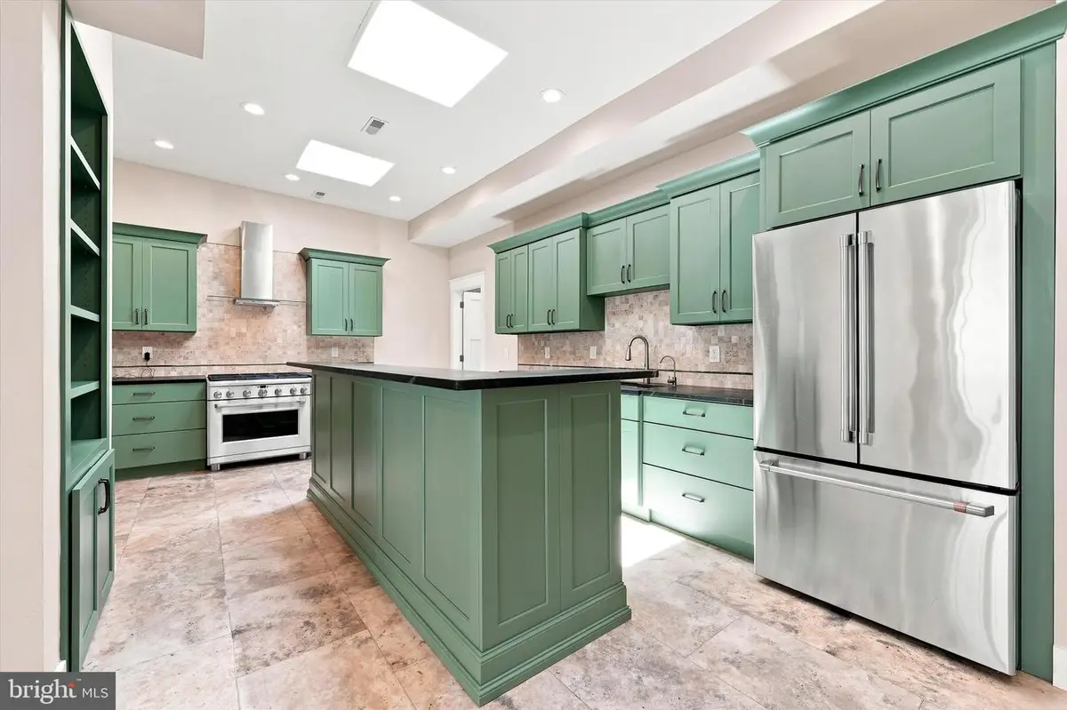 Address Withheld By Seller, Philadelphia, PA 19125 - #1