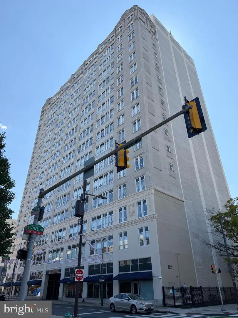 1100-00 Vine St #1003, Philadelphia, PA 19107 - #1
