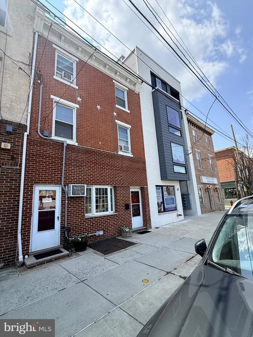 324 E Girard Ave, Philadelphia, PA 19125 - #2