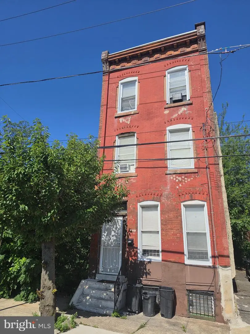 2150 N 27th St, Philadelphia, PA 19121 - #1