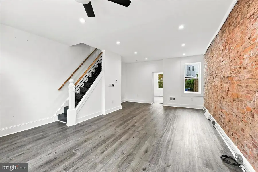 3150 Mercer St, Philadelphia, PA 19134 - #2