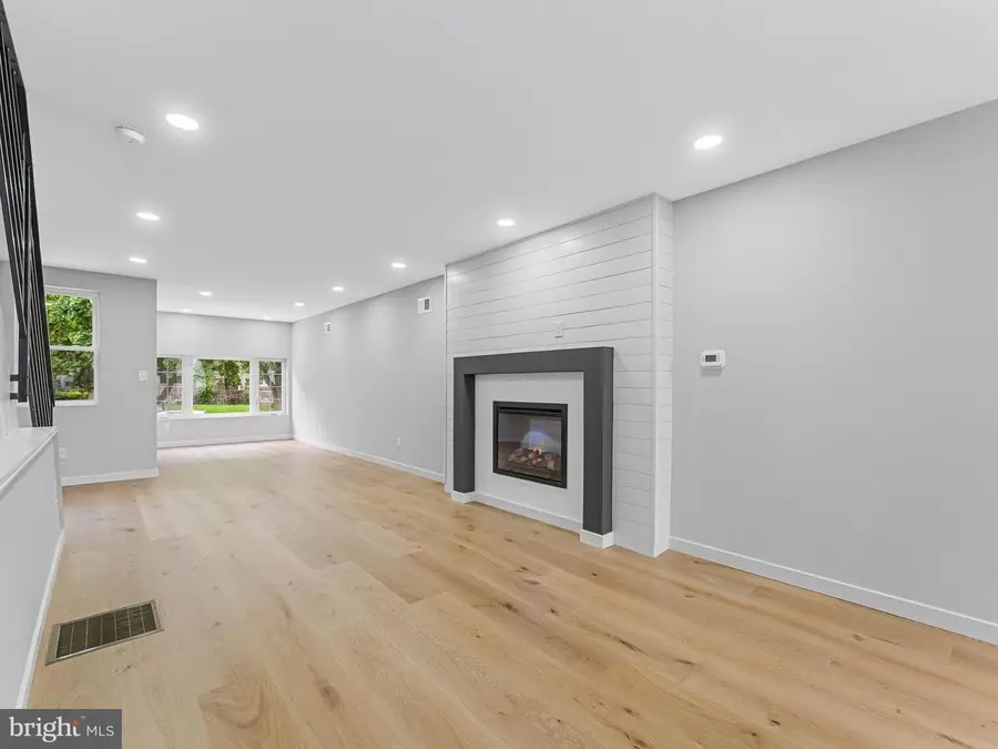 7345 E Walnut Ln, Philadelphia, PA 19138 - #3