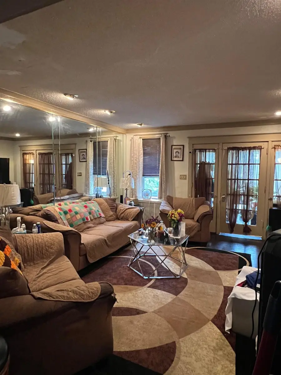 561 W Abbottsford Ave, Philadelphia, PA 19144 - #3