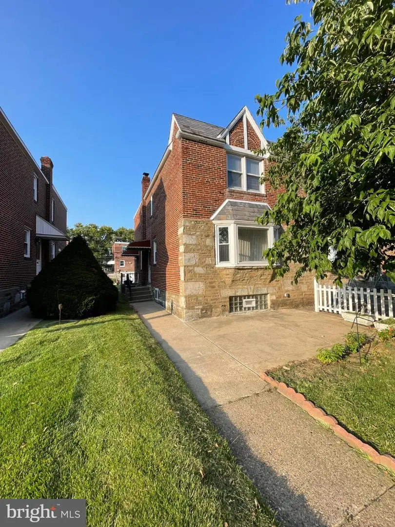 2333 Ripley St, Philadelphia, PA 19152 - #2