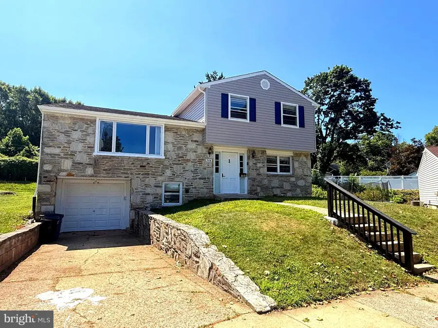 506 Pinewood Rd, Philadelphia, PA 19116 - #2