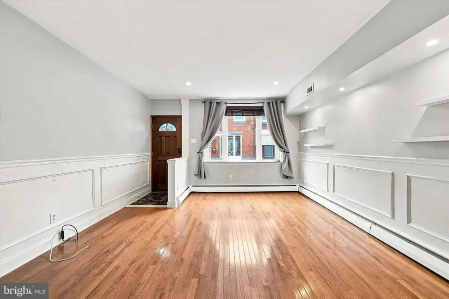 2432 S Bancroft St, Philadelphia, PA 19145 - #3