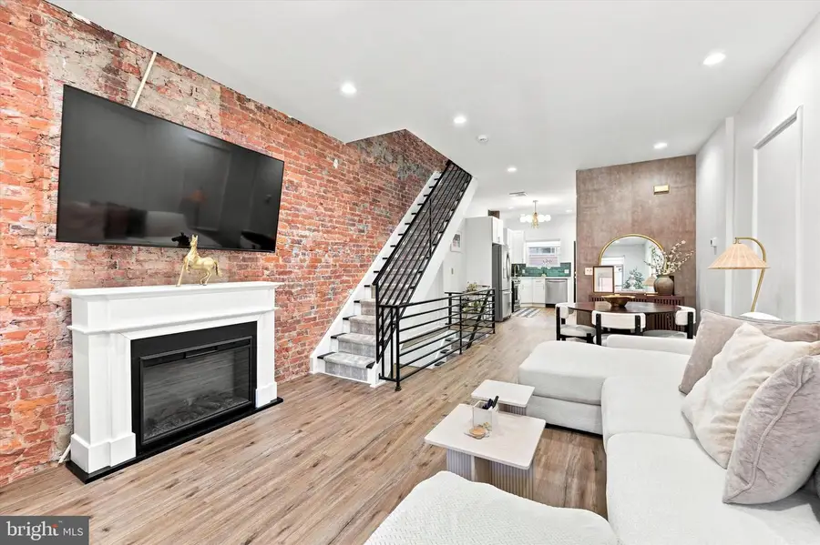 2543 S 17th St, Philadelphia, PA 19145 - #2