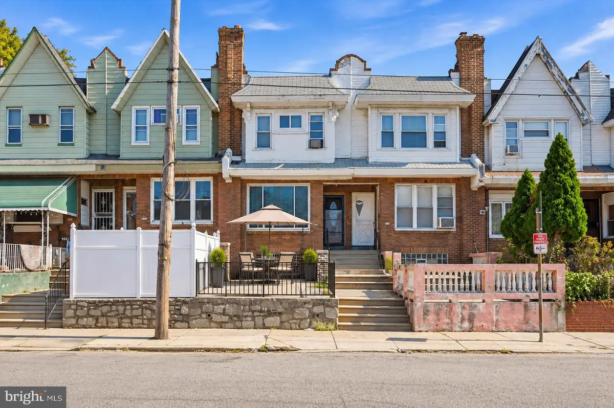 967 Bridge St, Philadelphia, PA 19124 - #1