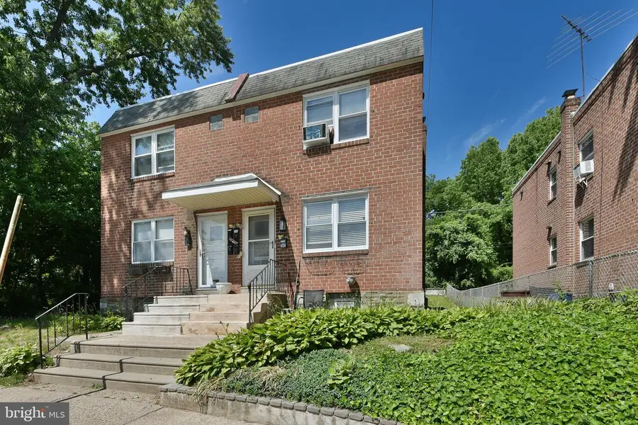 203 Robbins St, Philadelphia, PA 19111 - #2